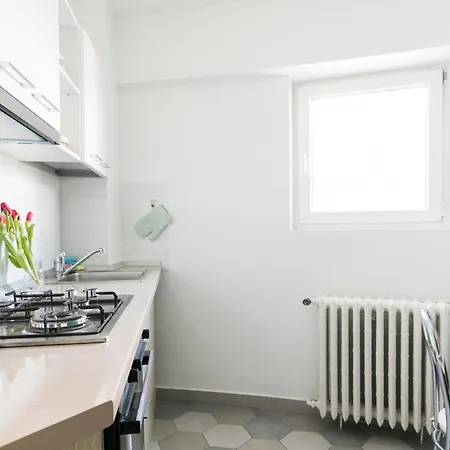 View Studio: Your Cozy Urban Retreat Apartament