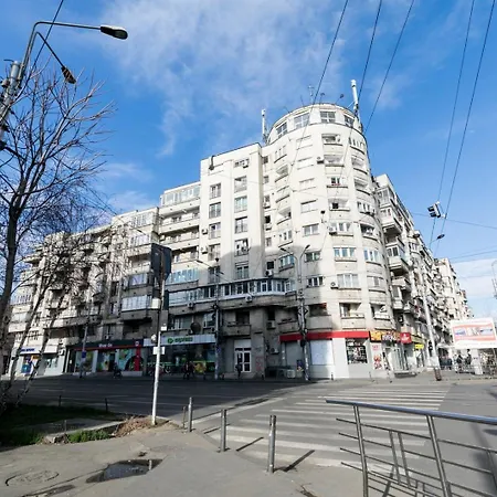 View Studio: Your Cozy Urban Retreat * Bukareszt