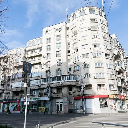 View Studio: Your Cozy Urban Retreat Appartement *